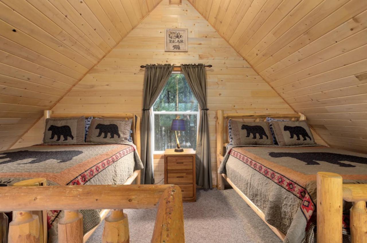Summit Mountain Lodge And Steakhouse East Glacier Park Village Zewnętrze zdjęcie