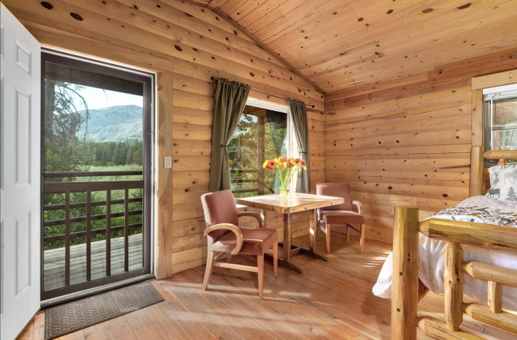 Summit Mountain Lodge And Steakhouse East Glacier Park Village Zewnętrze zdjęcie